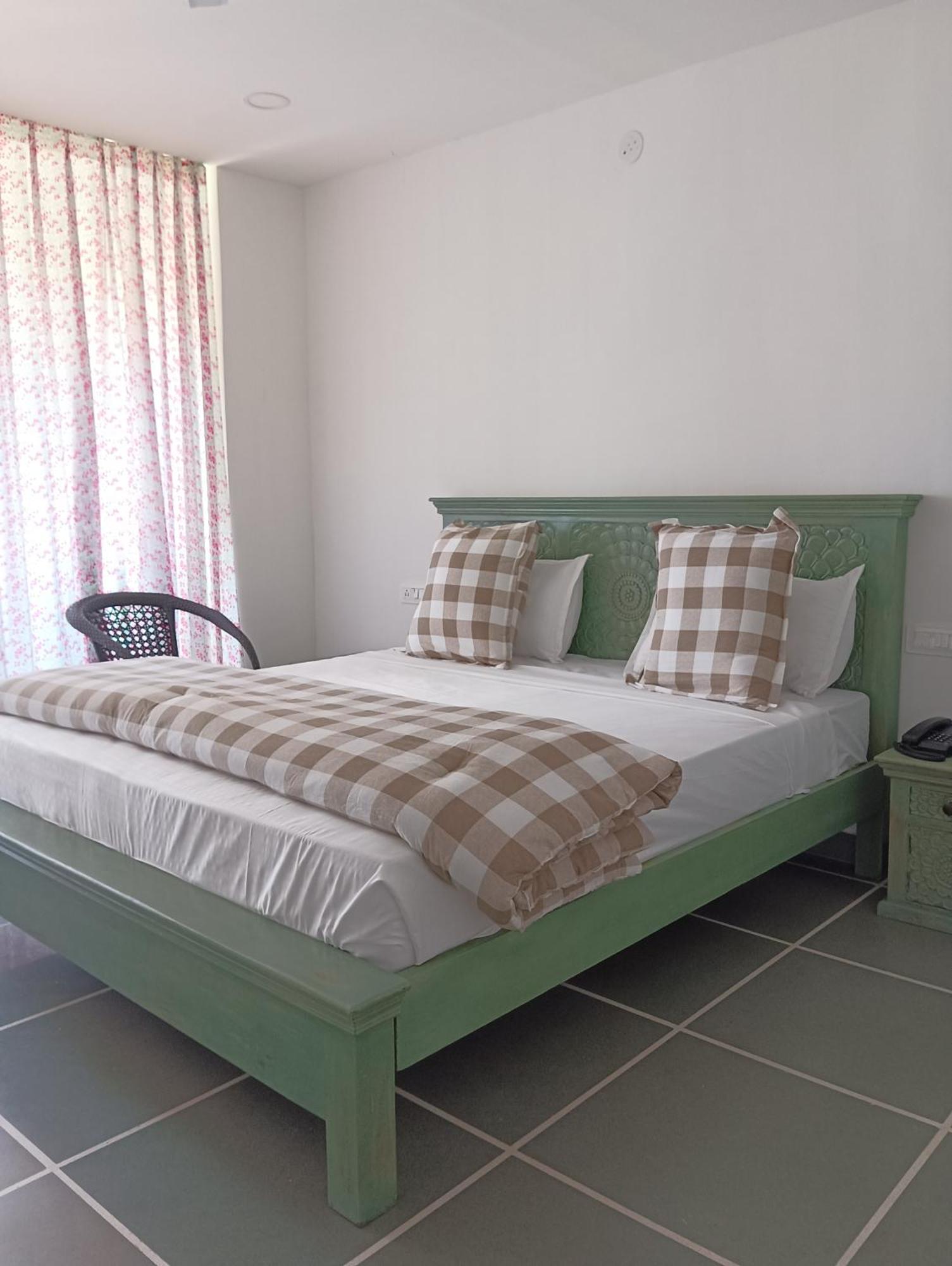 Hotel Mewari Villa Udaipur Esterno foto