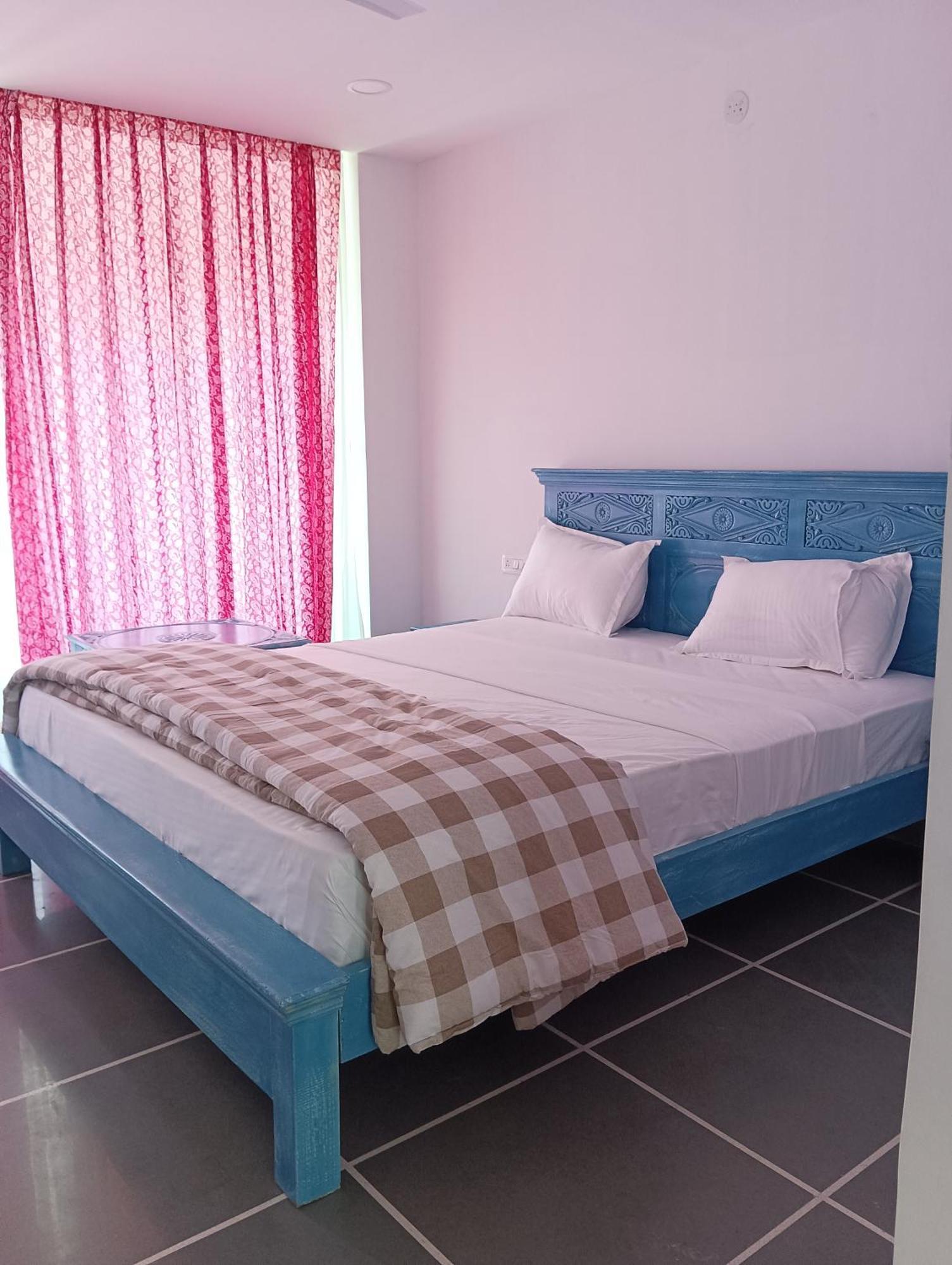 Hotel Mewari Villa Udaipur Esterno foto