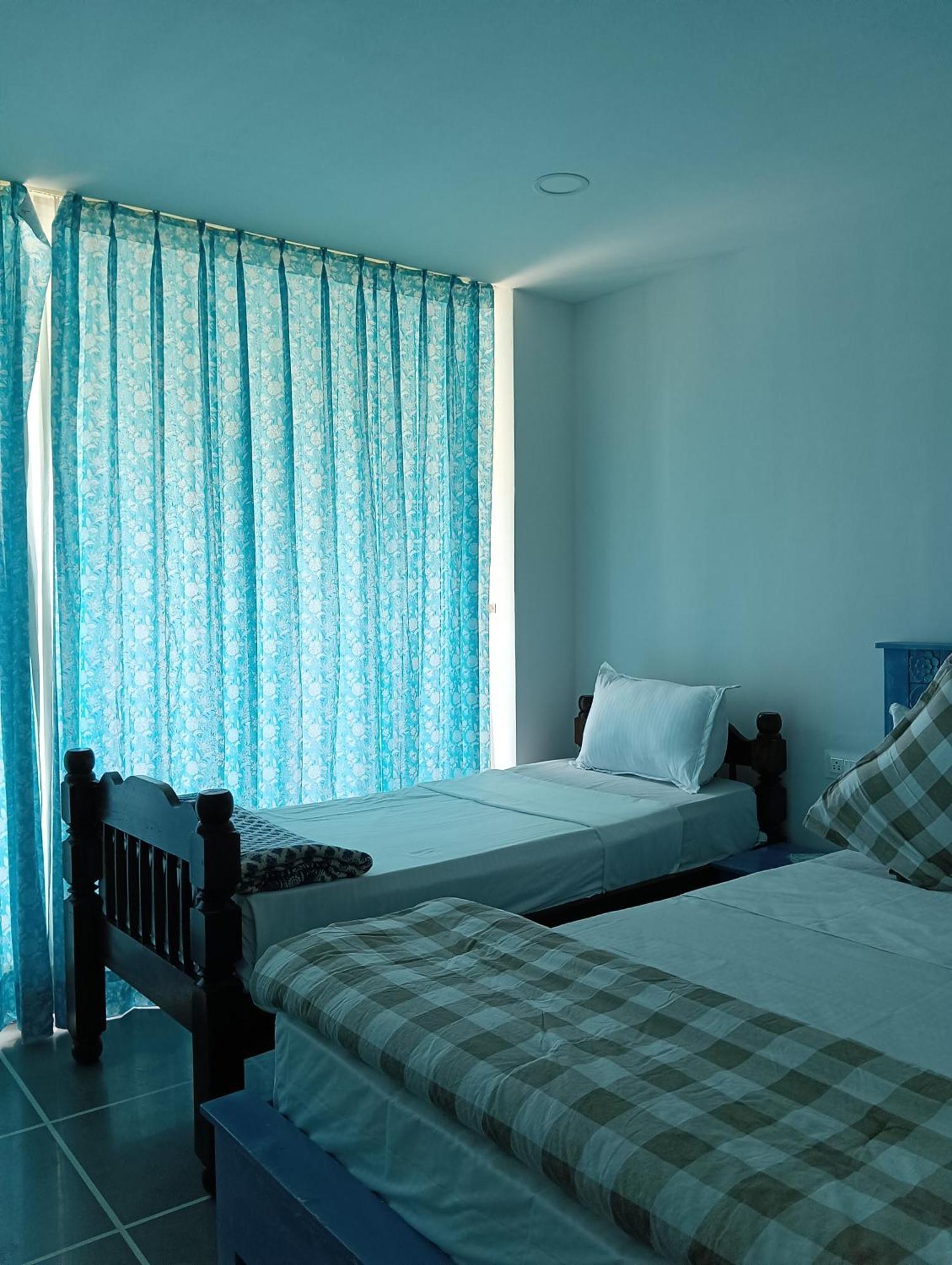 Hotel Mewari Villa Udaipur Esterno foto
